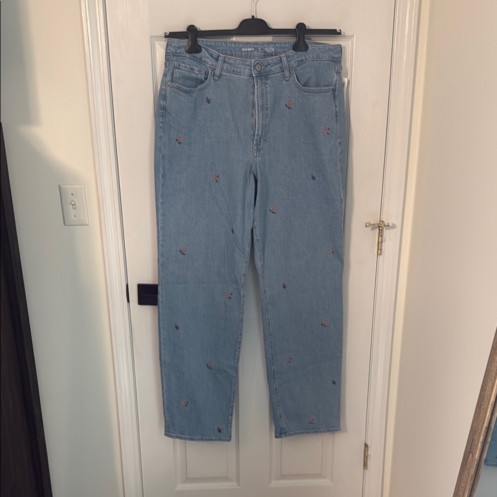 Old Navy Light Blue Embroidered Women Jeans